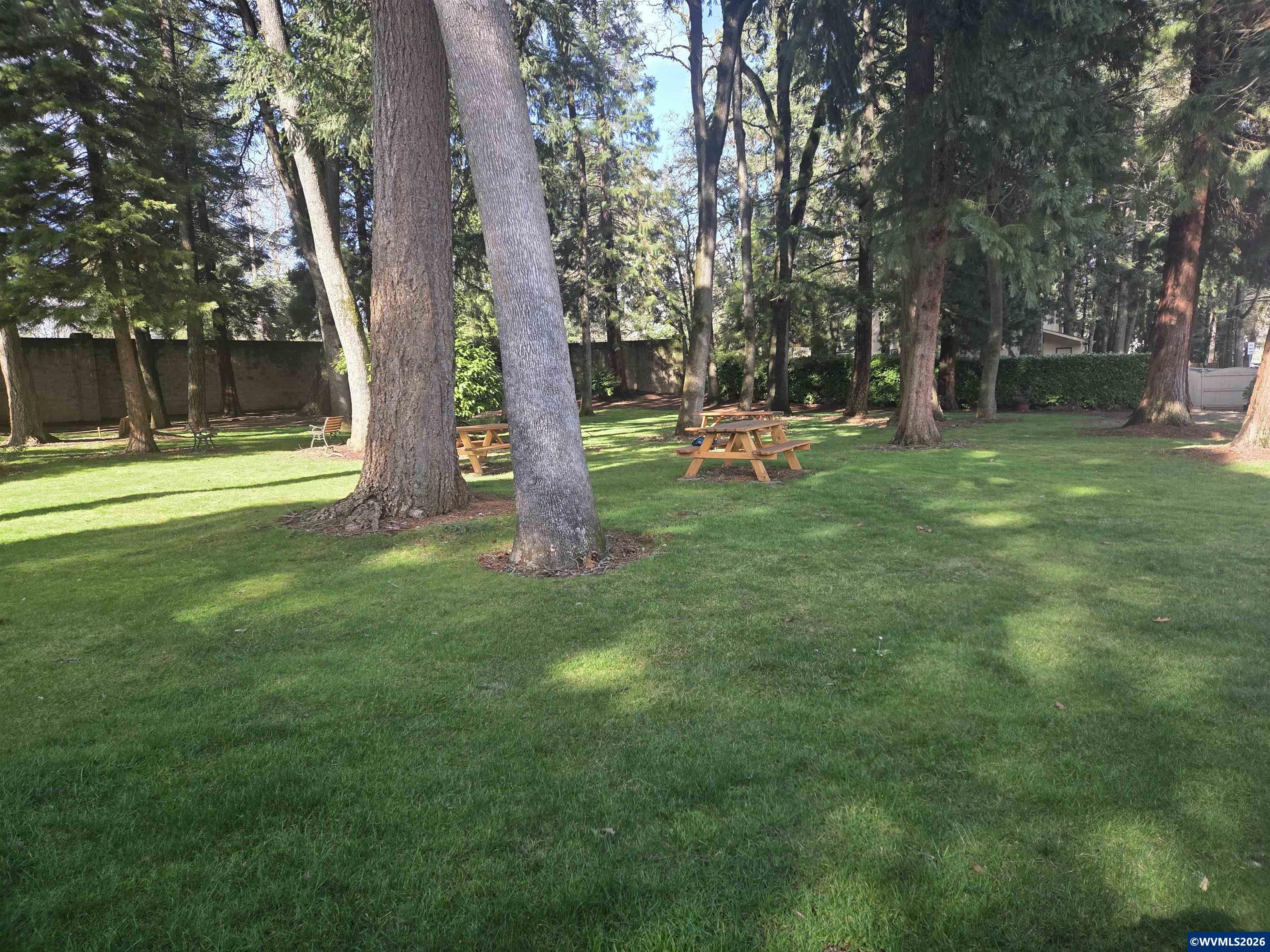 4940 Sunnyside Road Southeast, Unit B8 Salem, OR 97302 - Photo 17 of 24