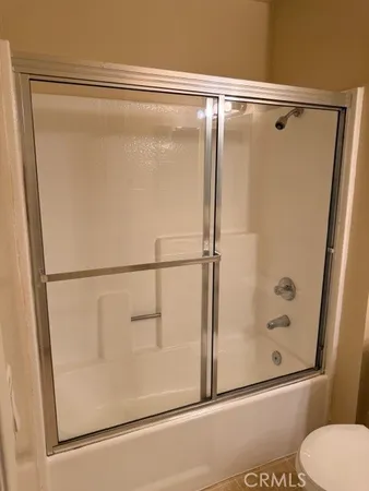 $2,800 | 5545 Canoga Avenue, Unit 116, Woodland Hills, CA 91367