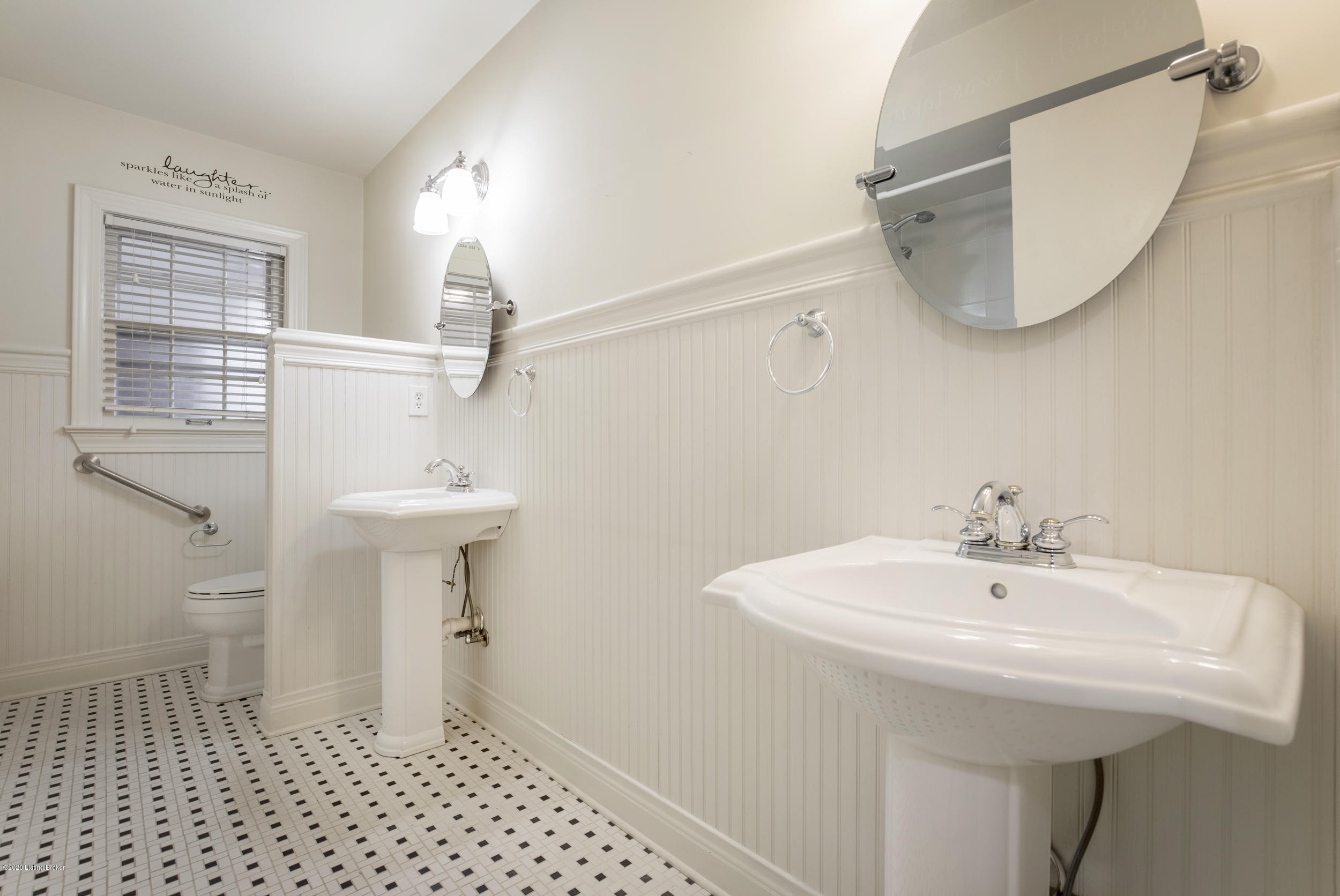 5313 Hempstead Road Louisville, KY 40207 - Photo 28 of 41 28-hall full bath