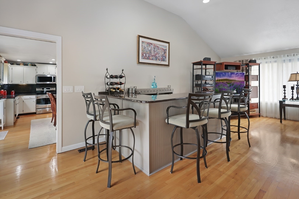 6 Deer Run Road Haverhill, MA 01832 - Photo 9 of 42 Gallery Image 9