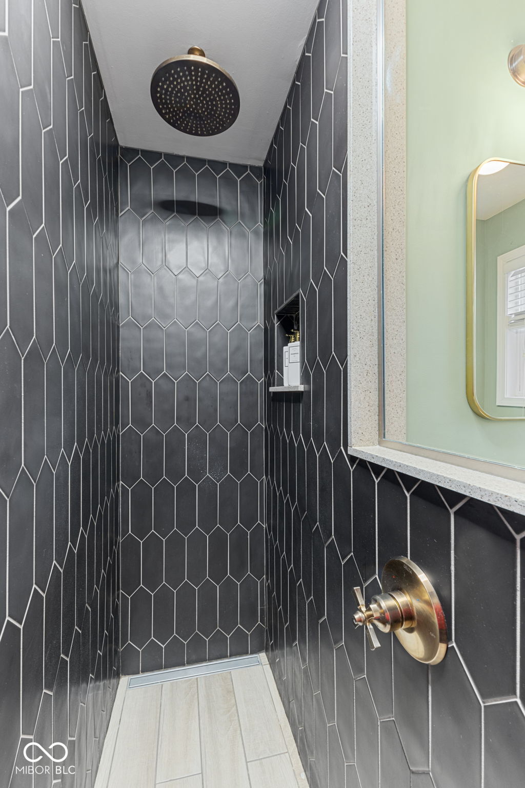 1403 Shawnee Road Indianapolis, IN 46260 - Photo 18 of 33