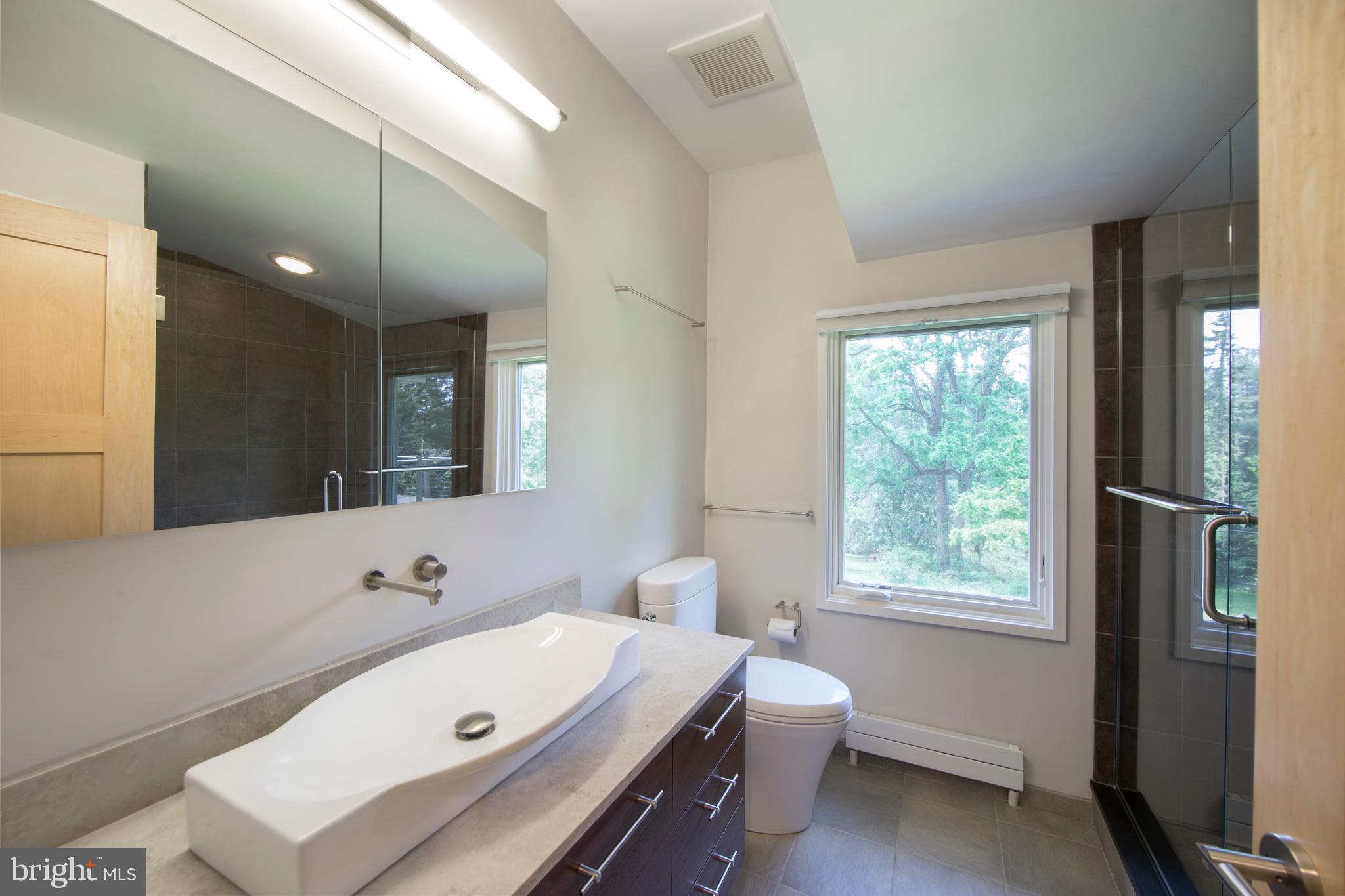1318 North Spring Mill Road Villanova, PA 19085 - Photo 28 of 40 Upper Level Hall Bath #1