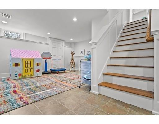 41 Pilgrim Road Marblehead, MA 01945 - Photo 23 of 30 a view of entryway livingroom and hall