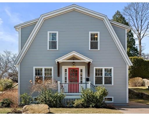 41 Pilgrim Road Marblehead, MA 01945 - Photo 25 of 30 a front view of a house with garden
