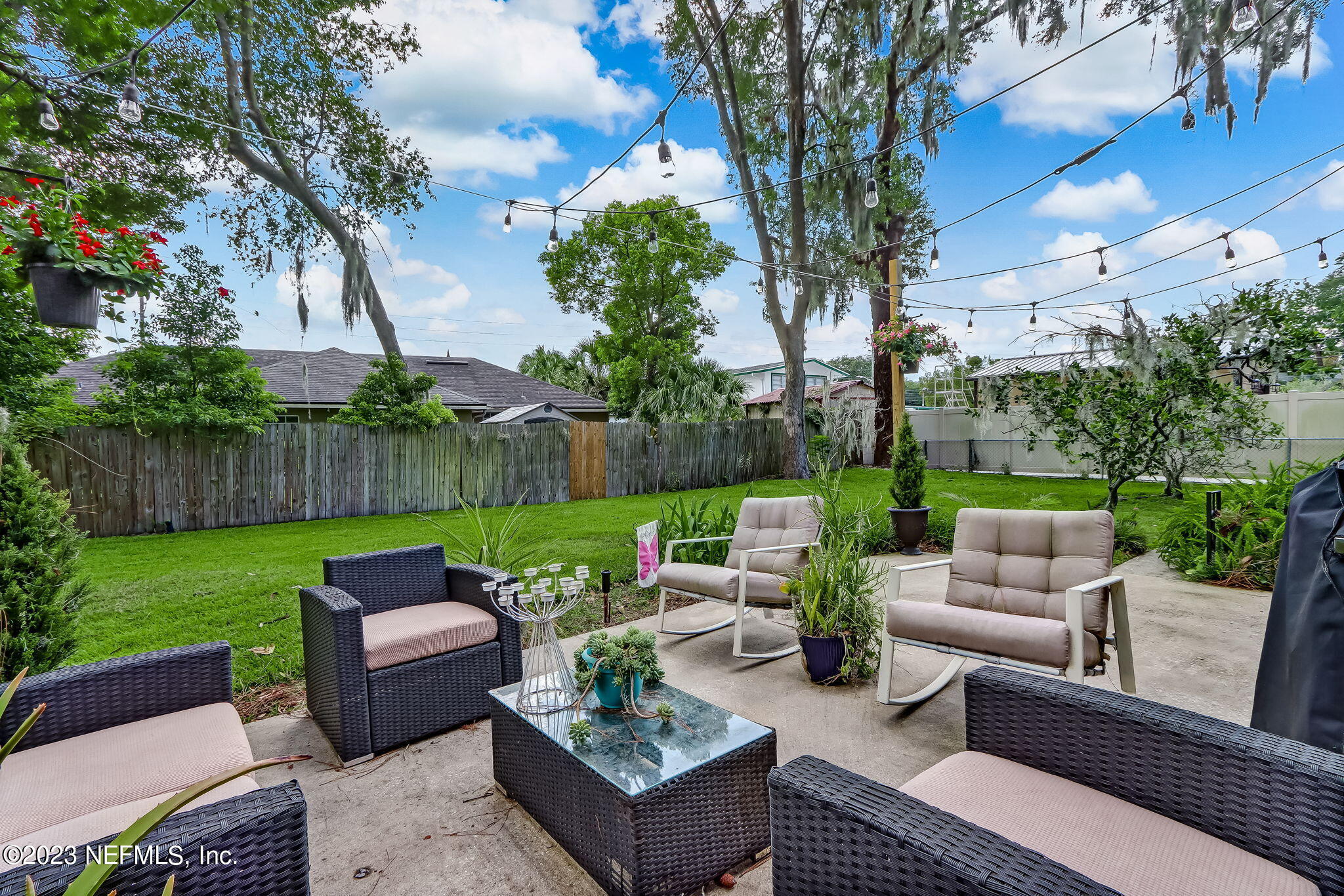 6849 Estrada Road Jacksonville, FL 32217 - Photo 7 of 47 49-web-or-mls-LR_6849_Estrada_Rd_AA-48