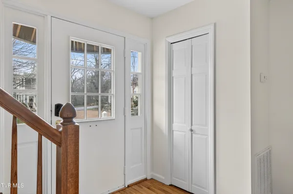 $444,000 | 122 Stonewall Heights Northeast, Abingdon, VA 24210
