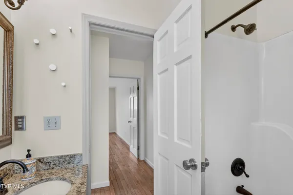 $444,000 | 122 Stonewall Heights Northeast, Abingdon, VA 24210