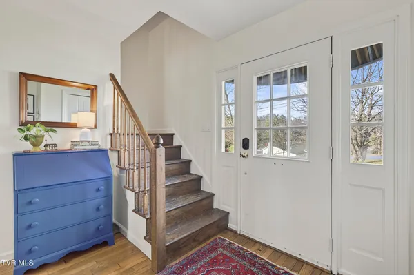 $425,000 | 122 Stonewall Heights Northeast, Abingdon, VA 24210