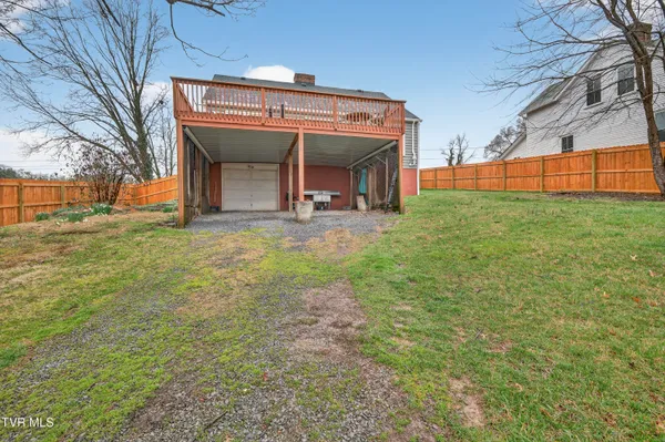 $444,000 | 122 Stonewall Heights Northeast, Abingdon, VA 24210