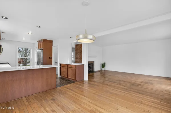 $444,000 | 122 Stonewall Heights Northeast, Abingdon, VA 24210