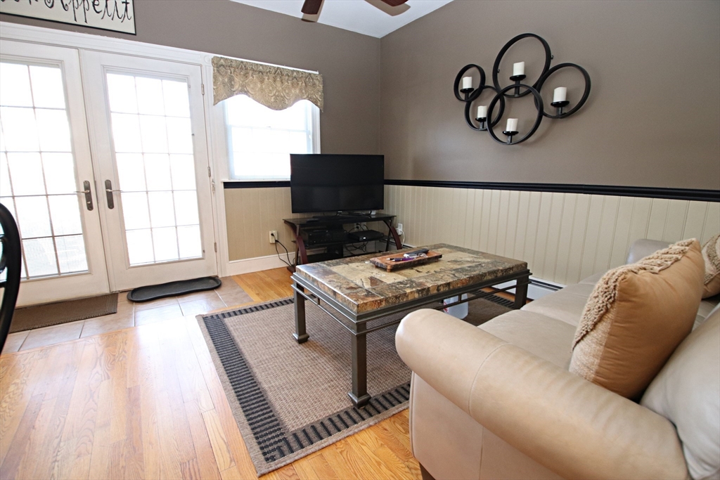 43 Taylor Street Saugus, MA 01906 - Photo 14 of 42