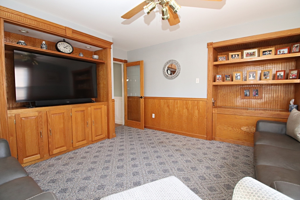 43 Taylor Street Saugus, MA 01906 - Photo 22 of 42