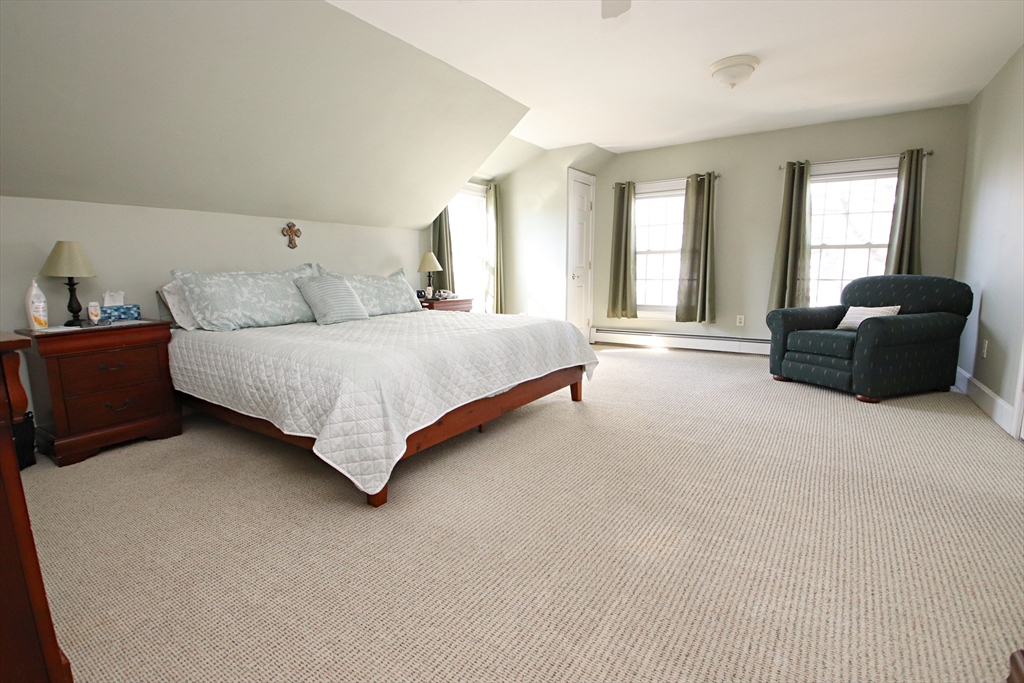 43 Taylor Street Saugus, MA 01906 - Photo 27 of 42