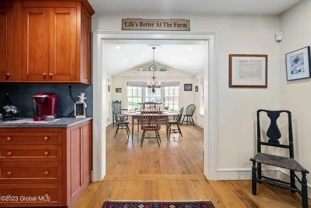 $1,500,000 | 17 Williams Lane, Easton, NY 12834