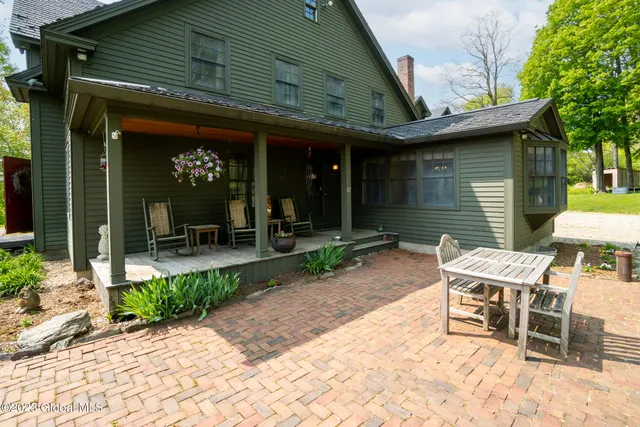 $1,500,000 | 17 Williams Lane, Easton, NY 12834