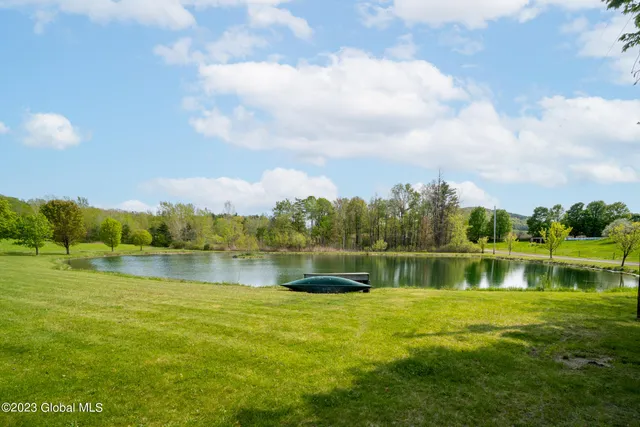 $1,500,000 | 17 Williams Lane, Easton, NY 12834