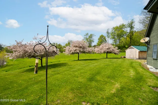 $1,500,000 | 17 Williams Lane, Easton, NY 12834