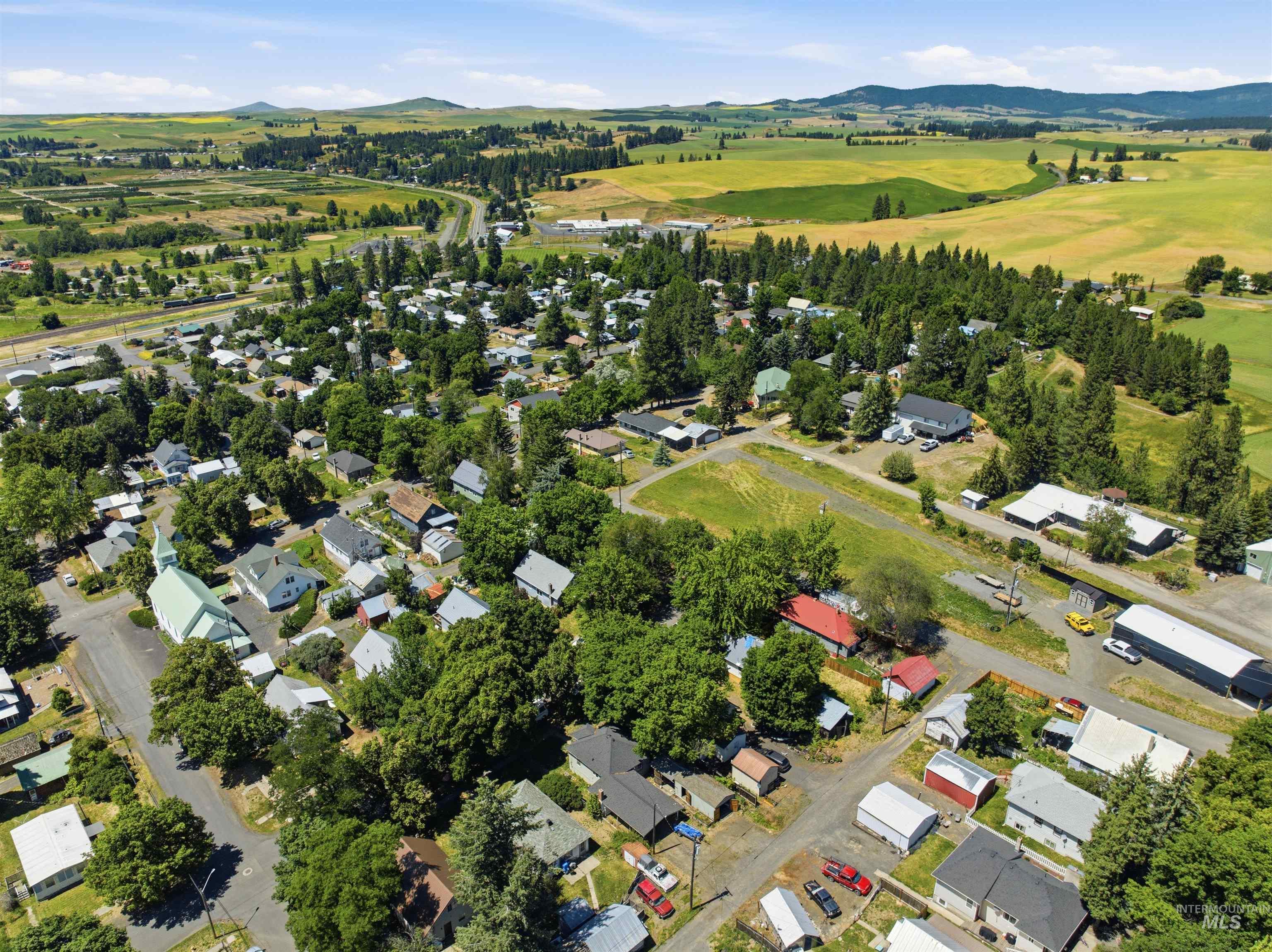 735 Oak Street Potlatch, ID 83855 - Photo 26 of 30 Expansive aerial overview capturing a residential area with varied housing styles