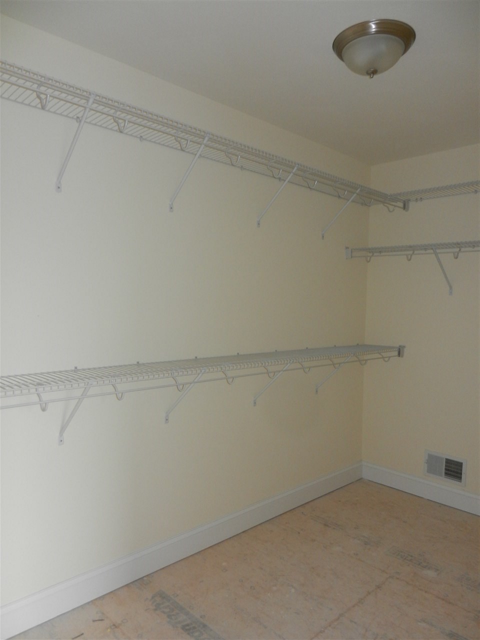 6 Sandybrook Drive, Unit 8 Raymond, NH 03077 - Photo 16 of 17 Gallery Image 16