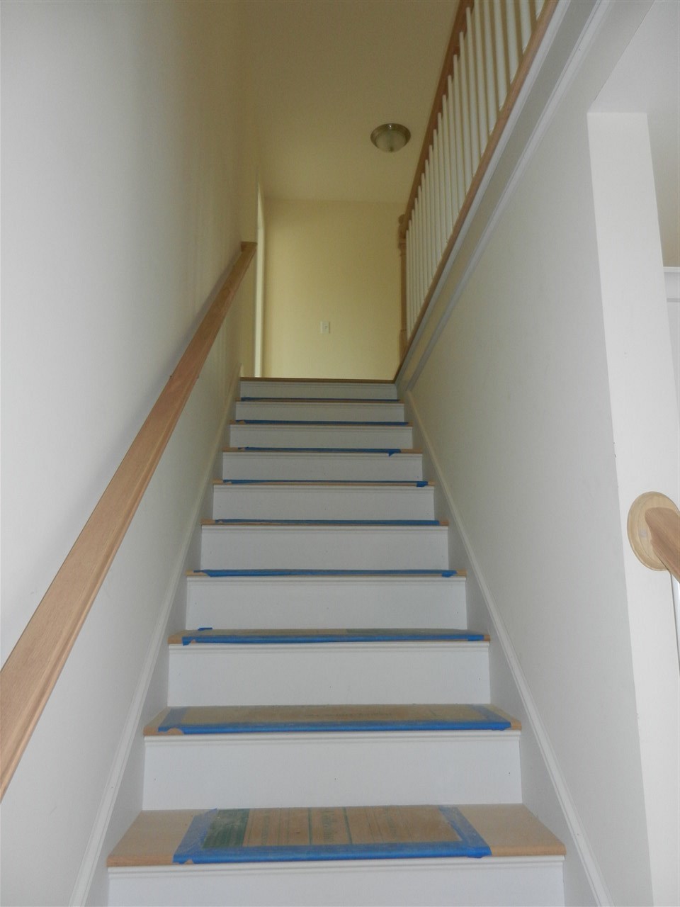 6 Sandybrook Drive, Unit 8 Raymond, NH 03077 - Photo 10 of 17 Gallery Image 10
