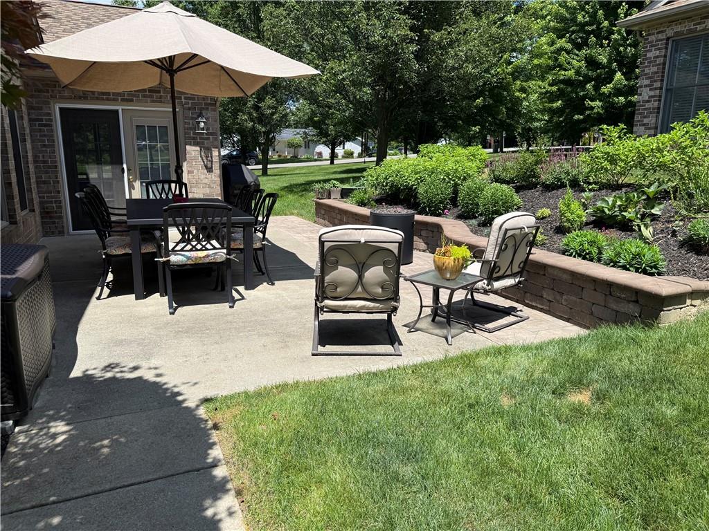 210 Abbey Road New Castle, PA 16105 - Photo 5 of 27