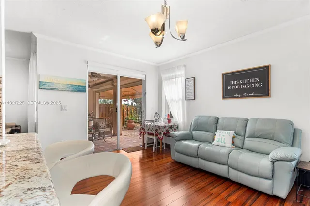 $785,000 | 16368 Southwest 43rd Terrace, Miami, FL 33185