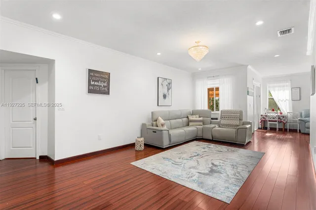 $785,000 | 16368 Southwest 43rd Terrace, Miami, FL 33185