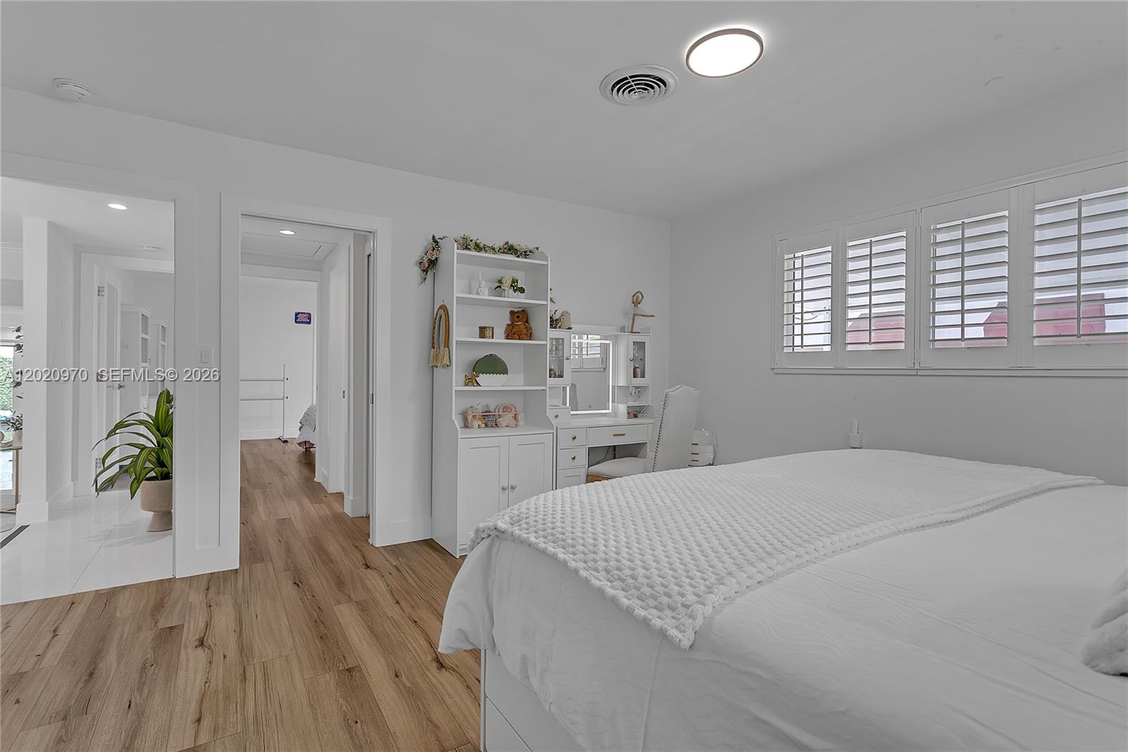 95 Shore Drive West Miami, FL 33133 - Photo 17 of 29