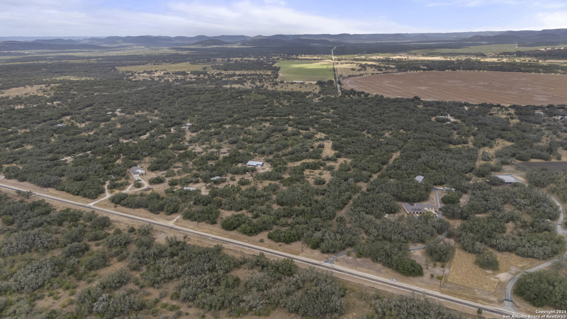 0 Fm 1796 D'Hanis, TX 78850 - Photo 17 of 30 a view of an ocean and mountain