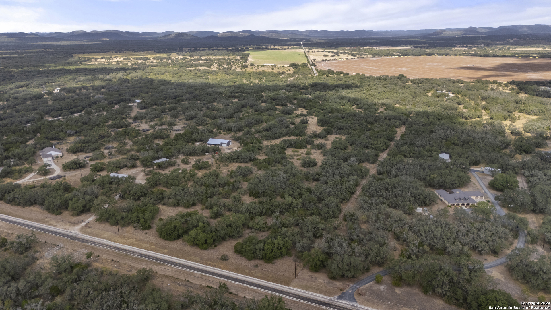 0 Fm 1796 D'Hanis, TX 78850 - Photo 3 of 30 a view of city and ocean