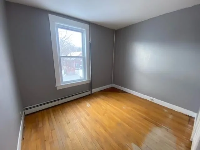 $1,400 | 47 Myrtle Street, Unit 1, Claremont, NH 03743