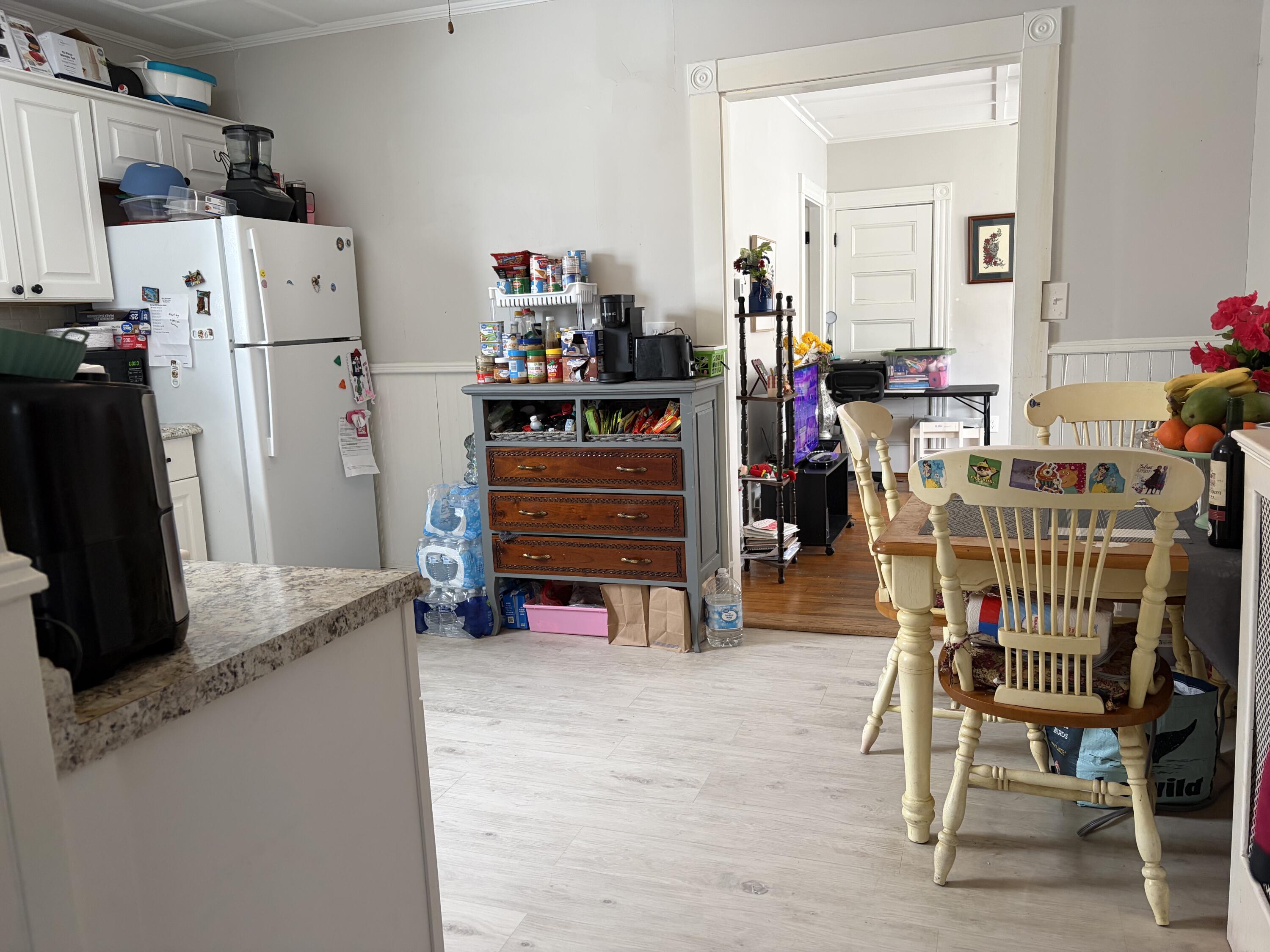 28 Kelsey Street Waterville, ME 04901 - Photo 3 of 42 Unit 1