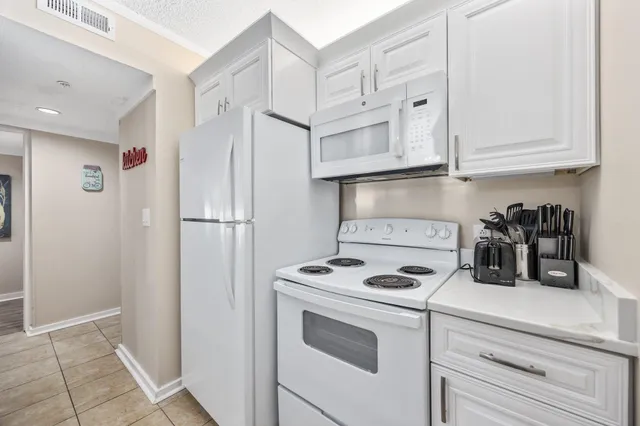 $300,000 | 415 Ocean Creek Drive, Unit 2325, Myrtle Beach, SC 29572