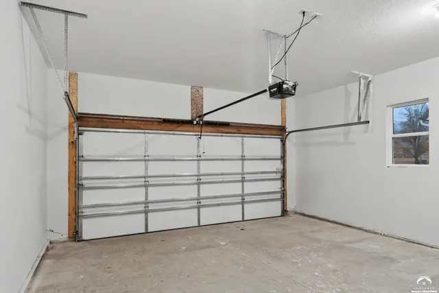 $378,900 | 1228 Walnut Street, Eudora, KS 66025