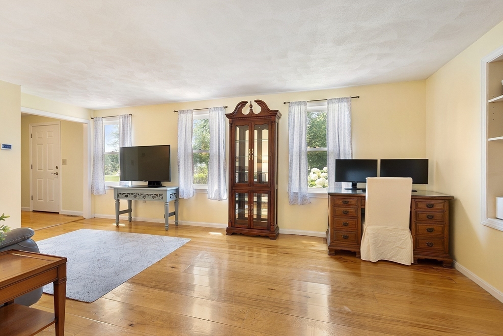 6 Trot Road Littleton, MA 01460 - Photo 16 of 31 Gallery Image 16