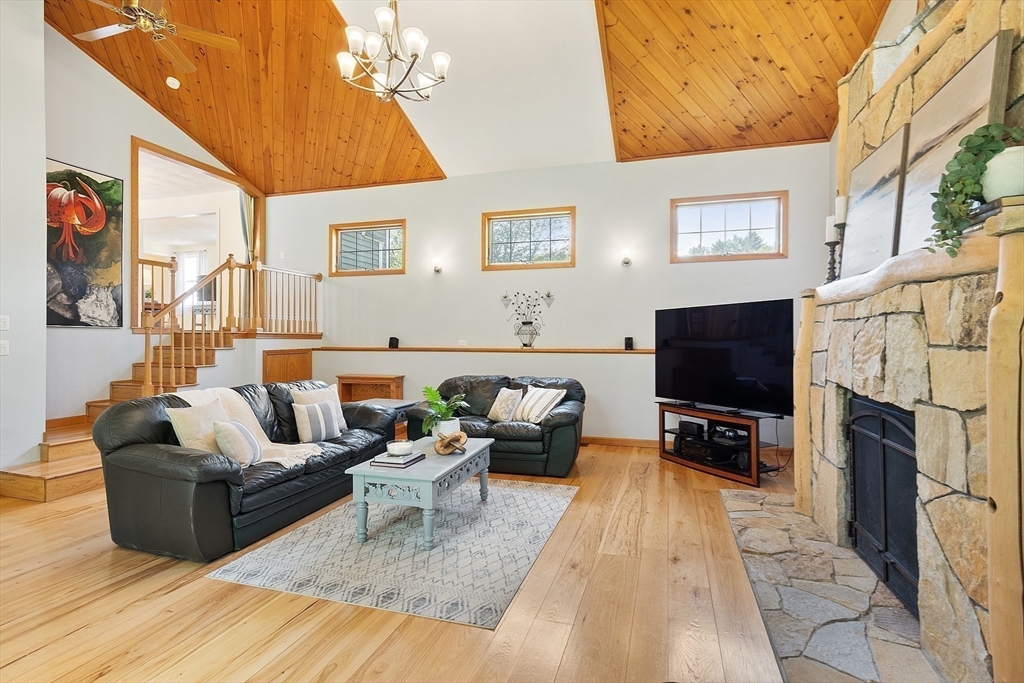 6 Trot Road Littleton, MA 01460 - Photo 4 of 31 Gallery Image 4
