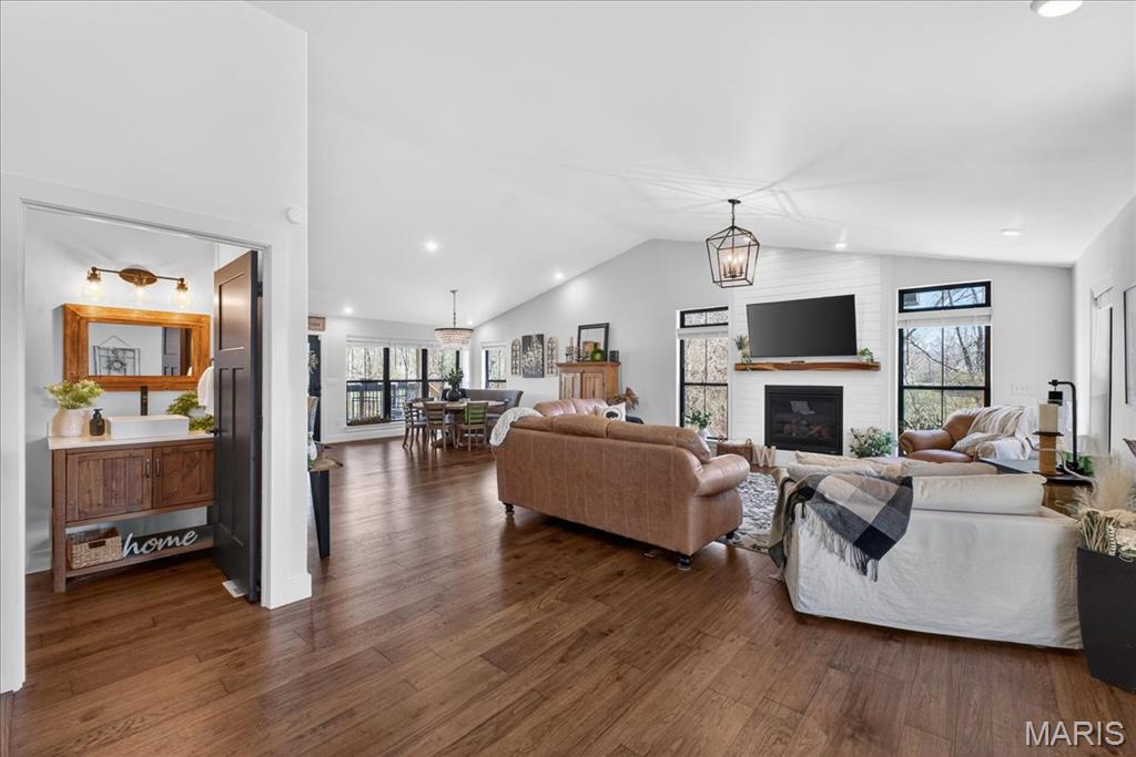 8104 Brickyard Hill Road Worden, IL 62097 - Photo 6 of 54 Gallery Image 6