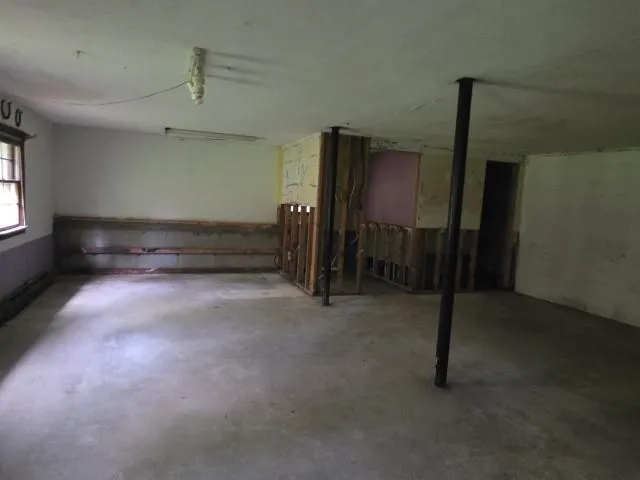 $220,000 | 4 Tara Hill Lane, Hinsdale, NH 03451