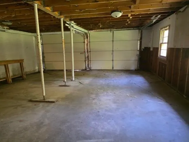 $220,000 | 4 Tara Hill Lane, Hinsdale, NH 03451