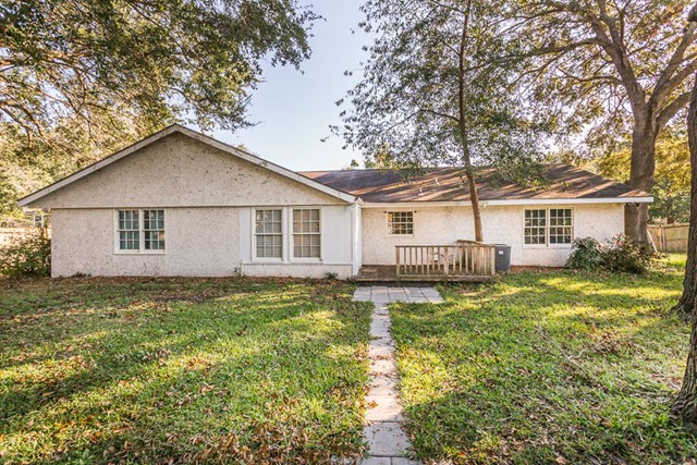 503 Marsh Circle St. Simons Island, GA 31522 - Photo 16 of 17