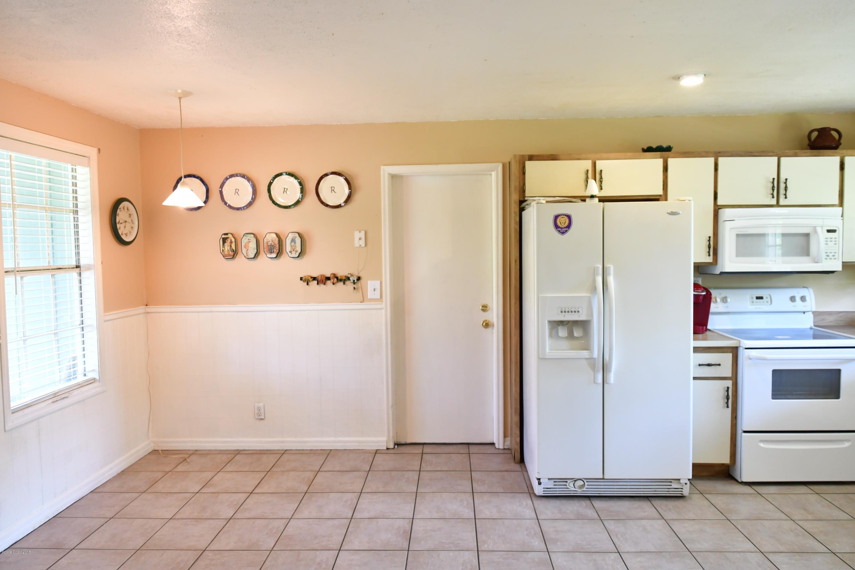 3100 Harlock Road Melbourne, FL 32934 - Photo 8 of 21 DSC_1037