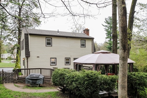 150 Ellendale Circle Springfield, MA 01128 - Photo 26 of 30