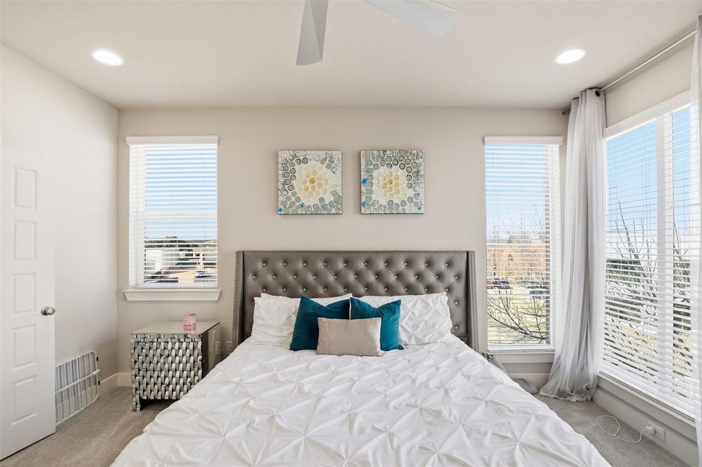 2903 Wingate Street Fort Worth, TX 76107 - Photo 17 of 30 Primary Bedroom