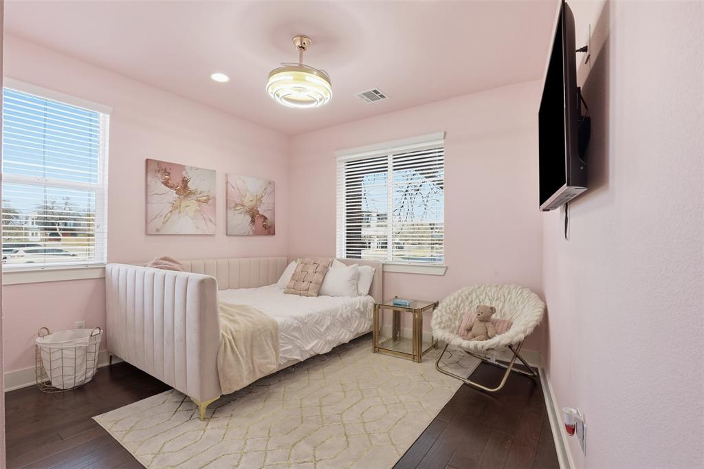 2903 Wingate Street Fort Worth, TX 76107 - Photo 20 of 30 Bedroom on 1st floor