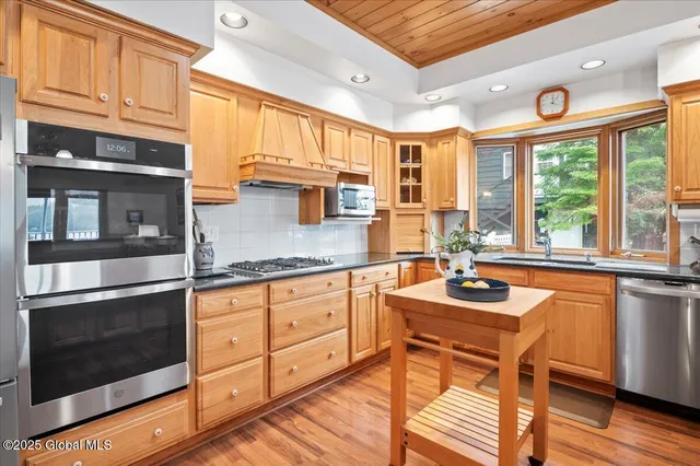 $1,924,999 | 536 East Shore Drive, Horicon, NY 12808