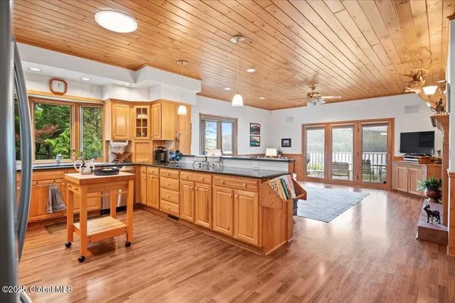 $1,924,999 | 536 East Shore Drive, Horicon, NY 12808