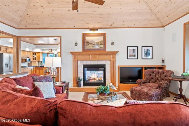 $1,924,999 | 536 East Shore Drive, Horicon, NY 12808