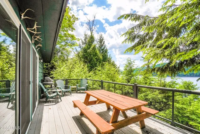 $1,924,999 | 536 East Shore Drive, Horicon, NY 12808