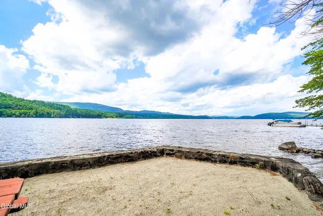 $1,924,999 | 536 East Shore Drive, Horicon, NY 12808