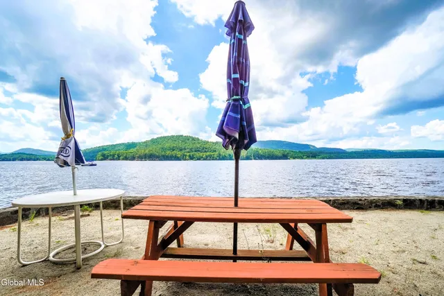 $1,924,999 | 536 East Shore Drive, Horicon, NY 12808